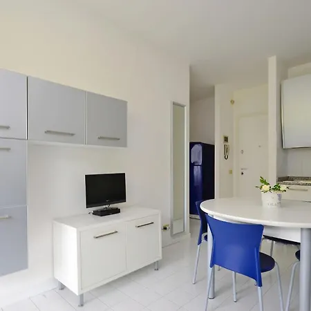 Dreamy In A Quiet Area Apartment