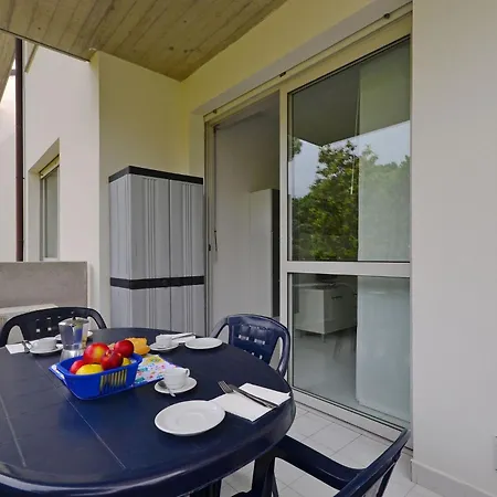 Dreamy In A Quiet Area Apartment Lignano Sabbiadoro